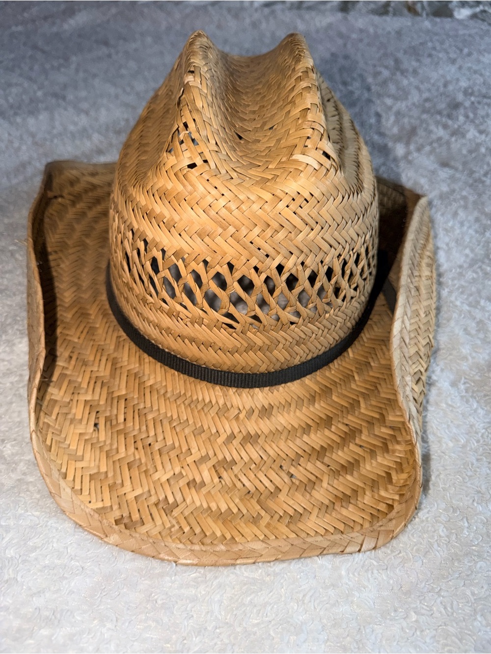 Dorfman Pacific Co Men's Straw Hat with Black Hatband